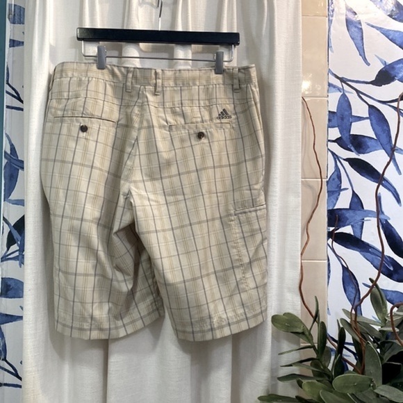 New Men’s Adidas Plaid Polyester & Spandex Shorts Size 36 - Picture 4 of 6